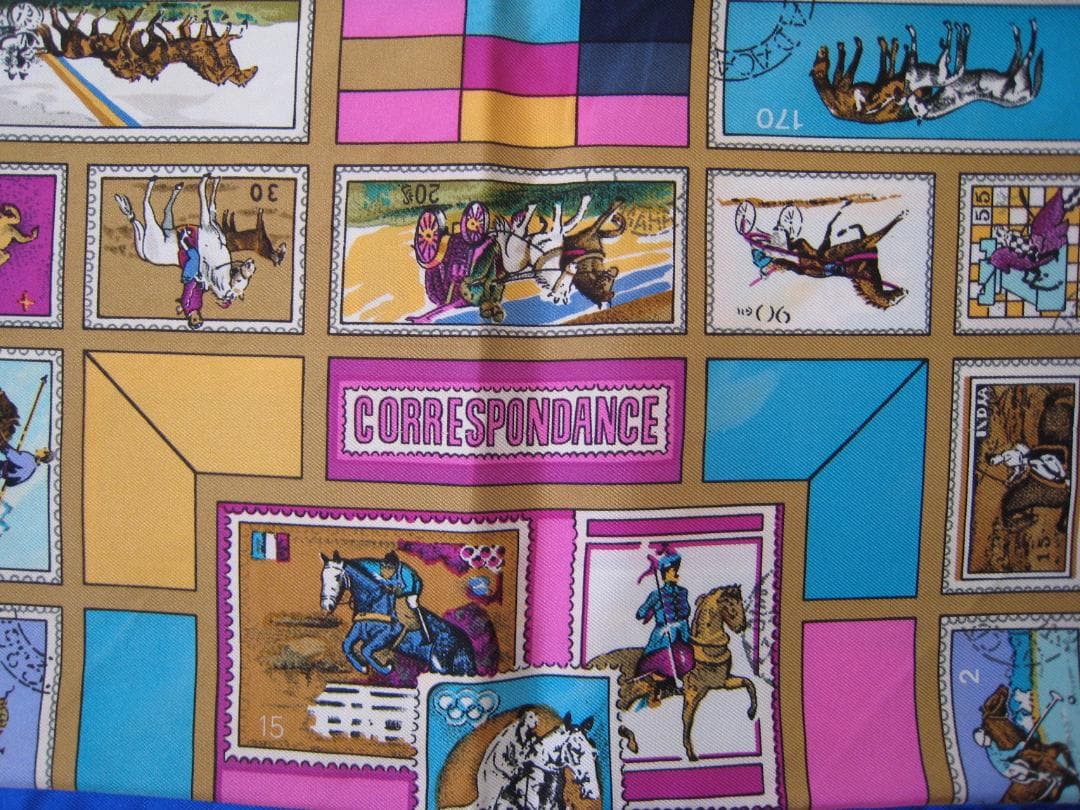 エルメス カレ90 シルクスカーフ 箱付き シミあり スイス購入