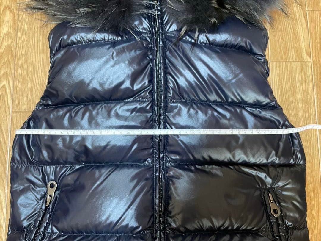 DUVETICA デュベティカ ダウン　ベスト