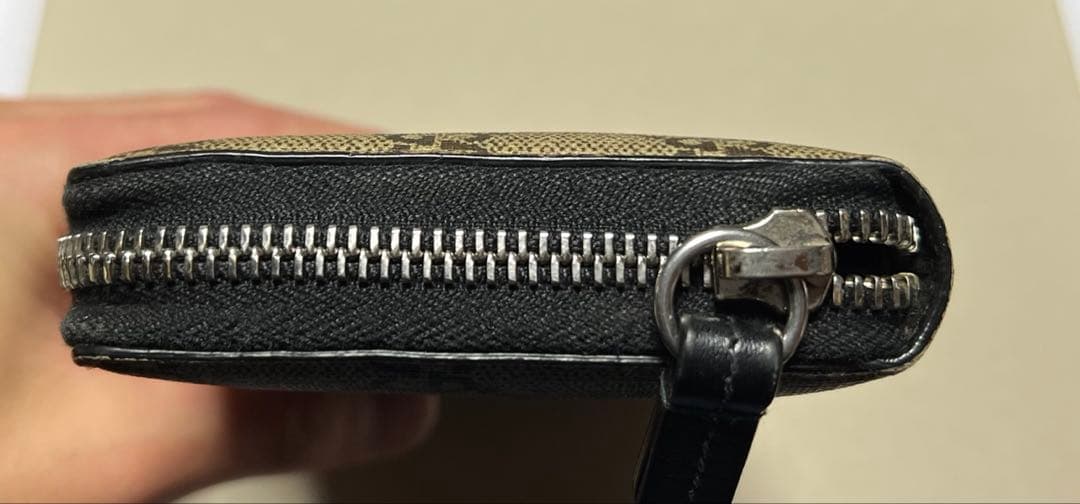 GUCCI スネーク　長財布　グッチ　ヘビ　財布