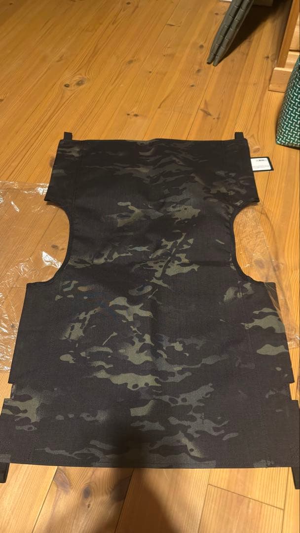 ナチュラルマウンテンモンキーズ マイスターシート　マルチカムブラック