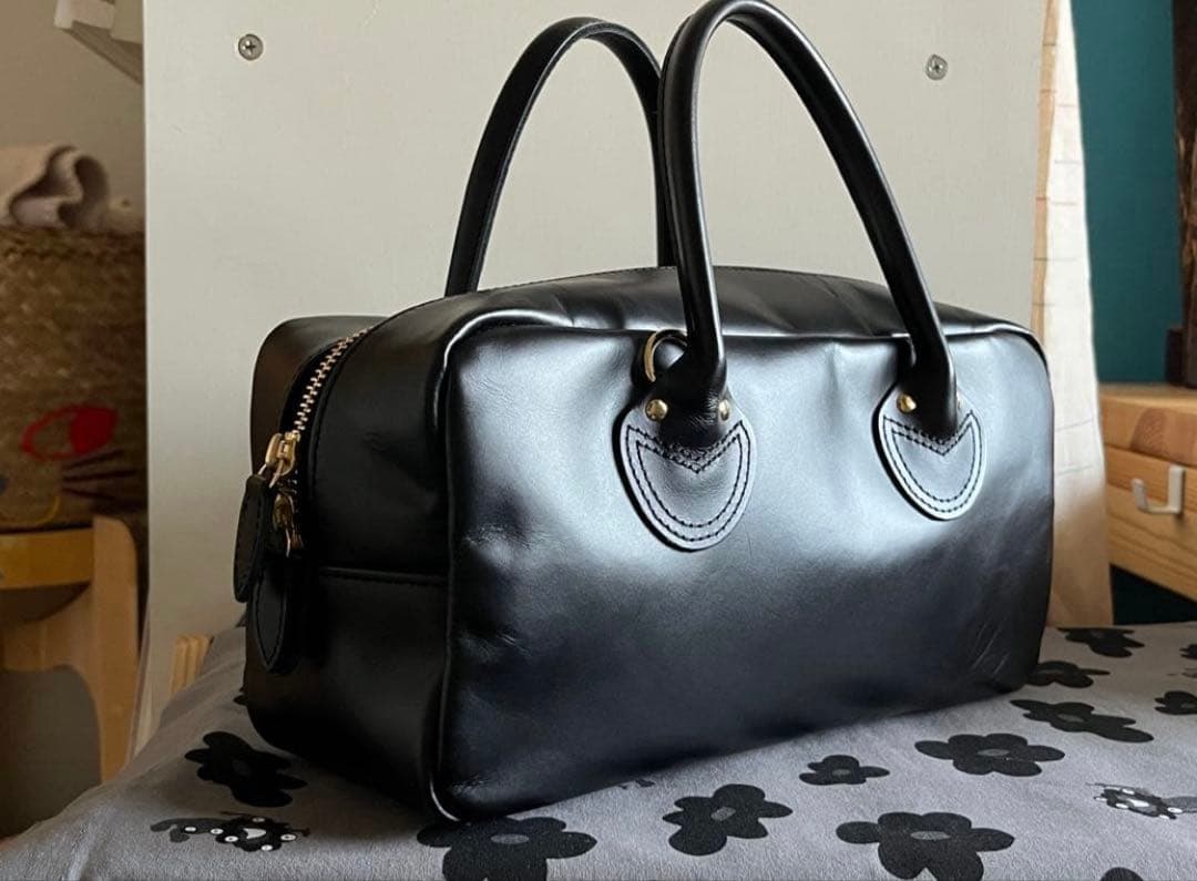 フレームワーク　ヤングアンドオルセン CHARM WIDE BOTTLE BAG