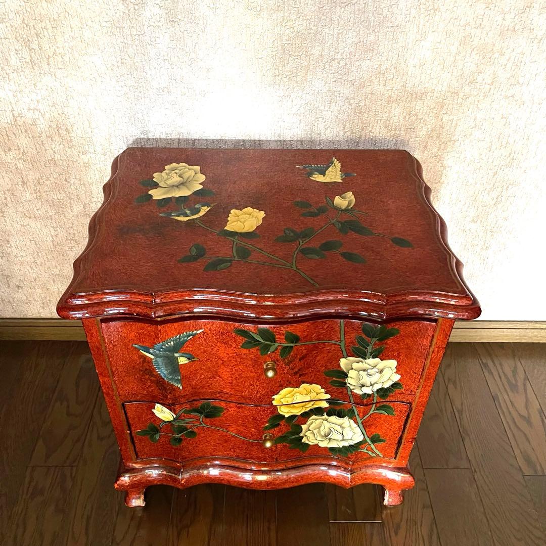 【ヴィンテージ・キャビネット】40X56X58 赤花と鳥の装飾箪笥　アジアン家具