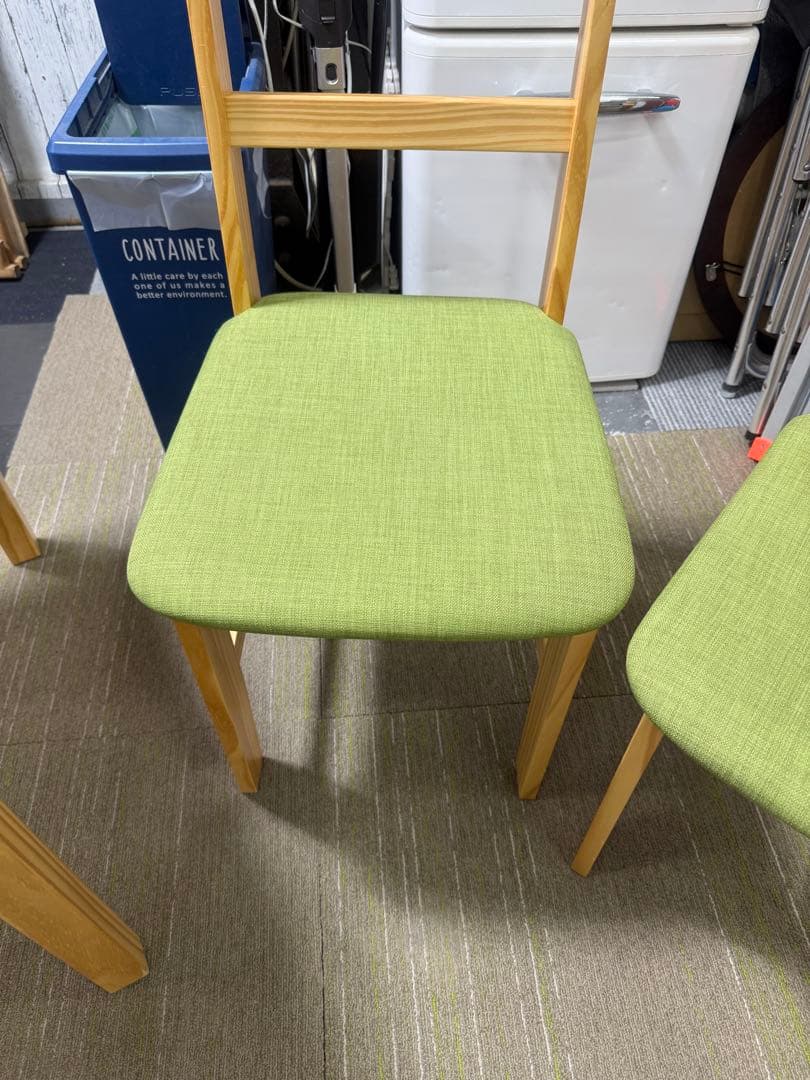 【洗浄消毒作業済】LOWYA ニューナディア　ダイニングテーブル＆チェア2脚