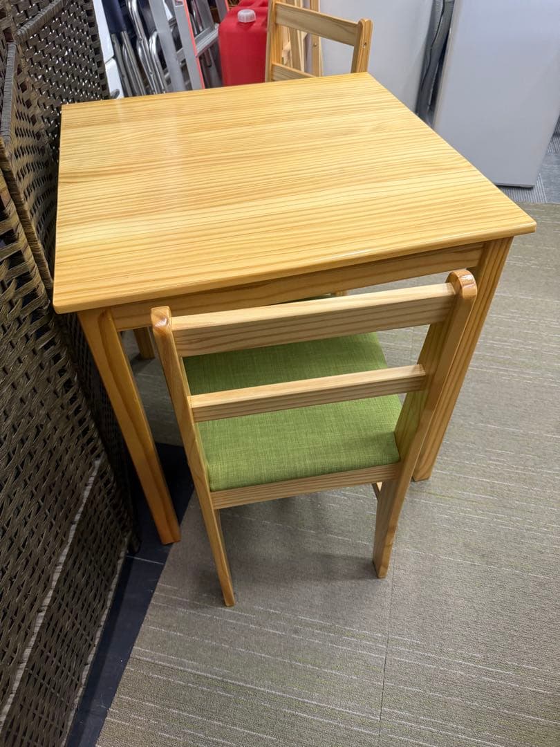 【洗浄消毒作業済】LOWYA ニューナディア　ダイニングテーブル＆チェア2脚