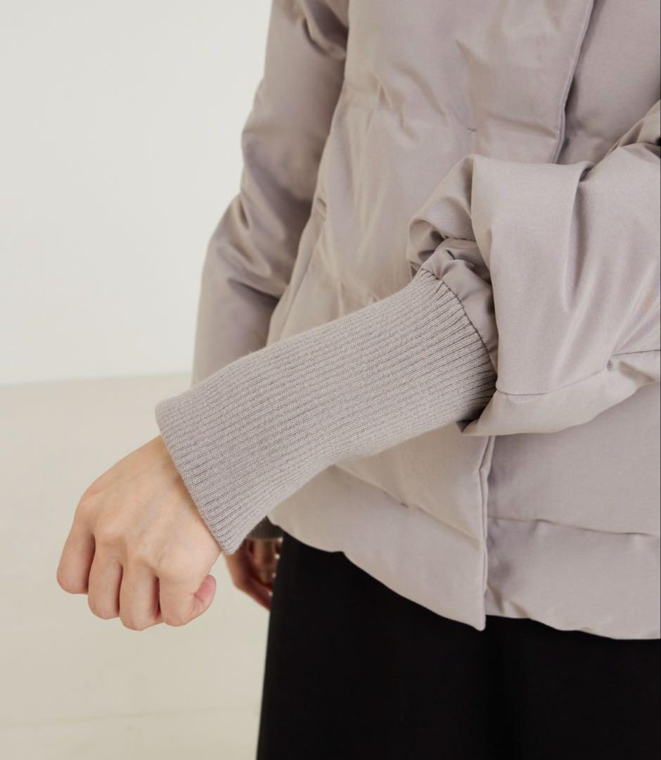 アバハウスマヴィ　袖リブシームレススタンドダウン　　Lサイズ