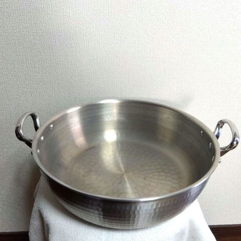 アルミ 打出鍋 30cm　(実寸32.5cm）