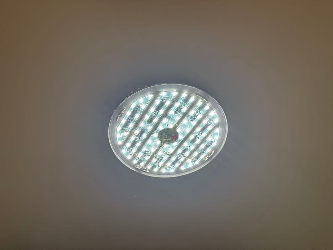 LED シーリングライト リビングライト　4点セット