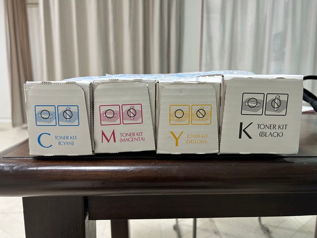 新品　未開封　京セラ　トナーカートリッジ　4本　まとめて　TK-8336