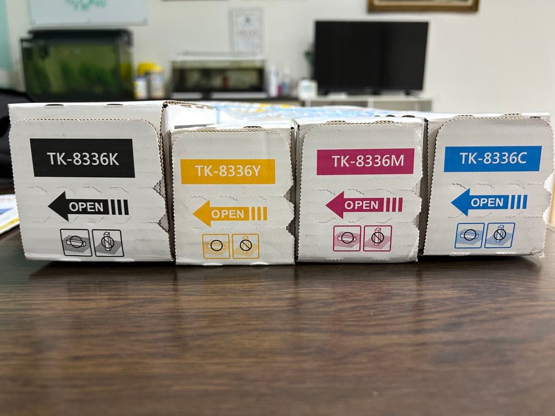 新品　未開封　京セラ　トナーカートリッジ　4本　まとめて　TK-8336