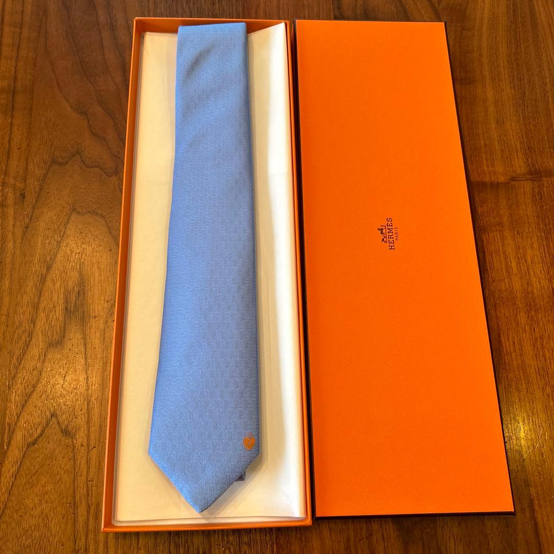 HERMES ライトブルー ネクタイ　新品未使用タグ付き