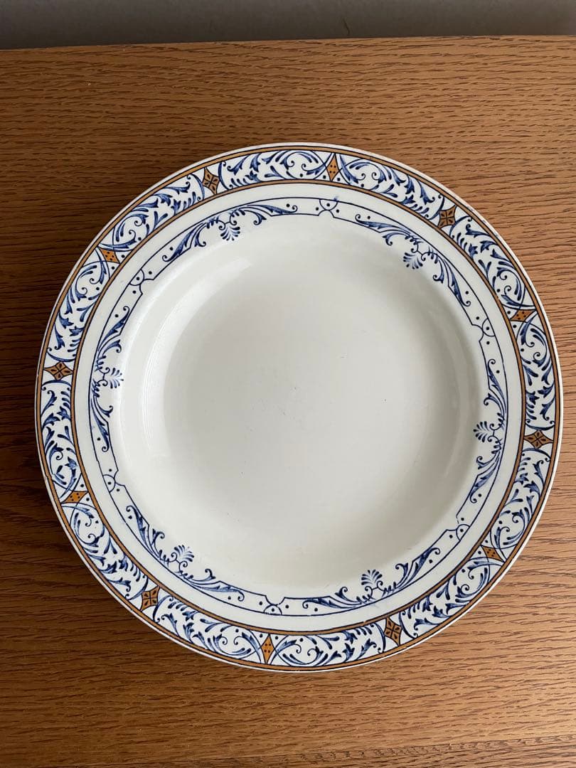 クレイユモントロー　colbert コルベール　深皿