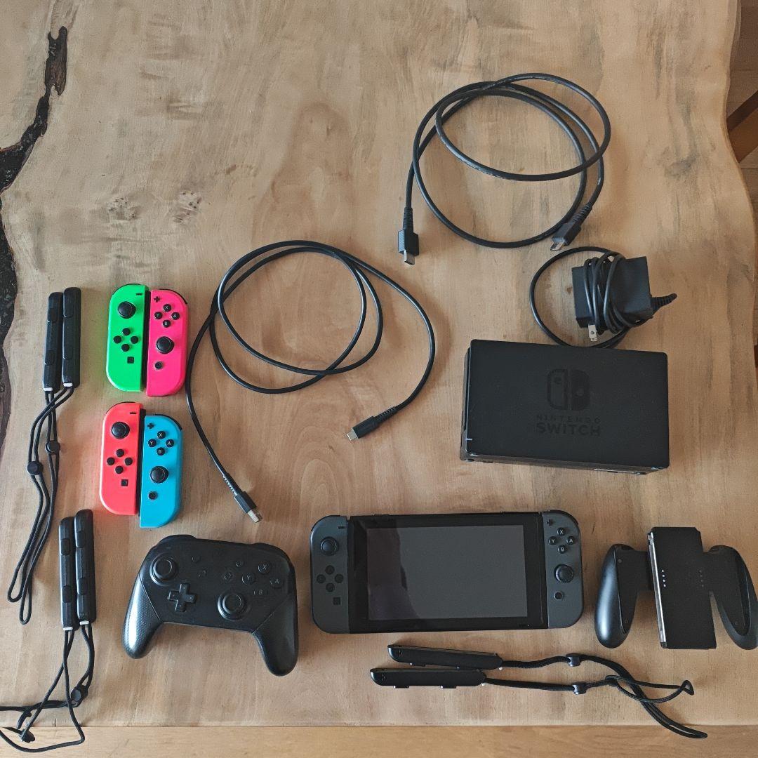 Nintendo Switch本体2018年製+周辺機器セット