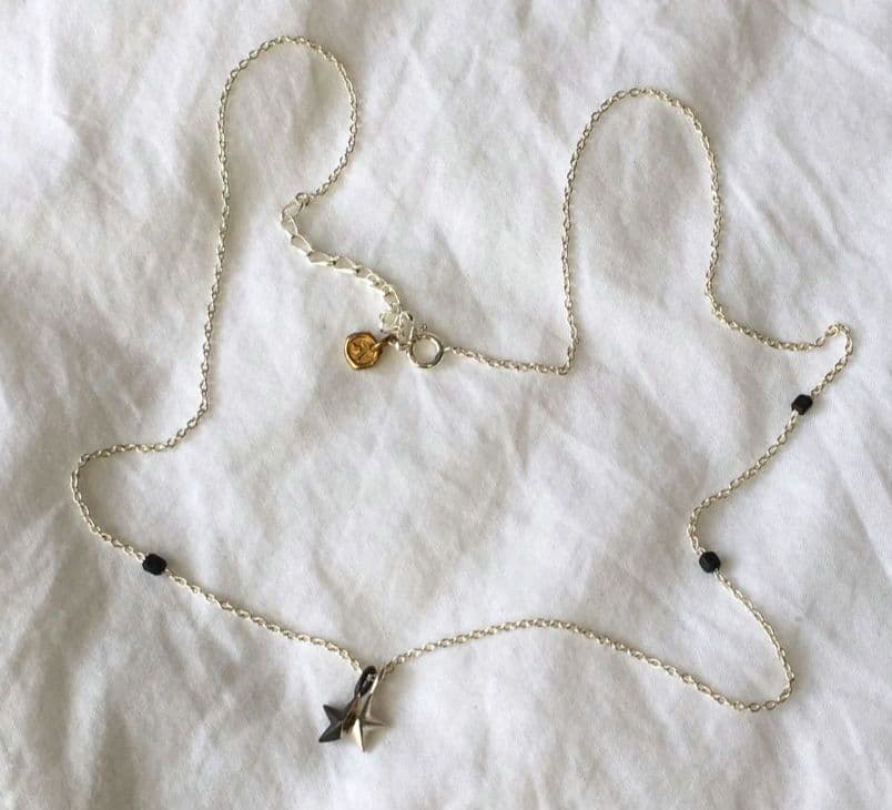 アンプジャパン　スターモチーフ　シルバー　ネックレス　SILVER　バイカラー