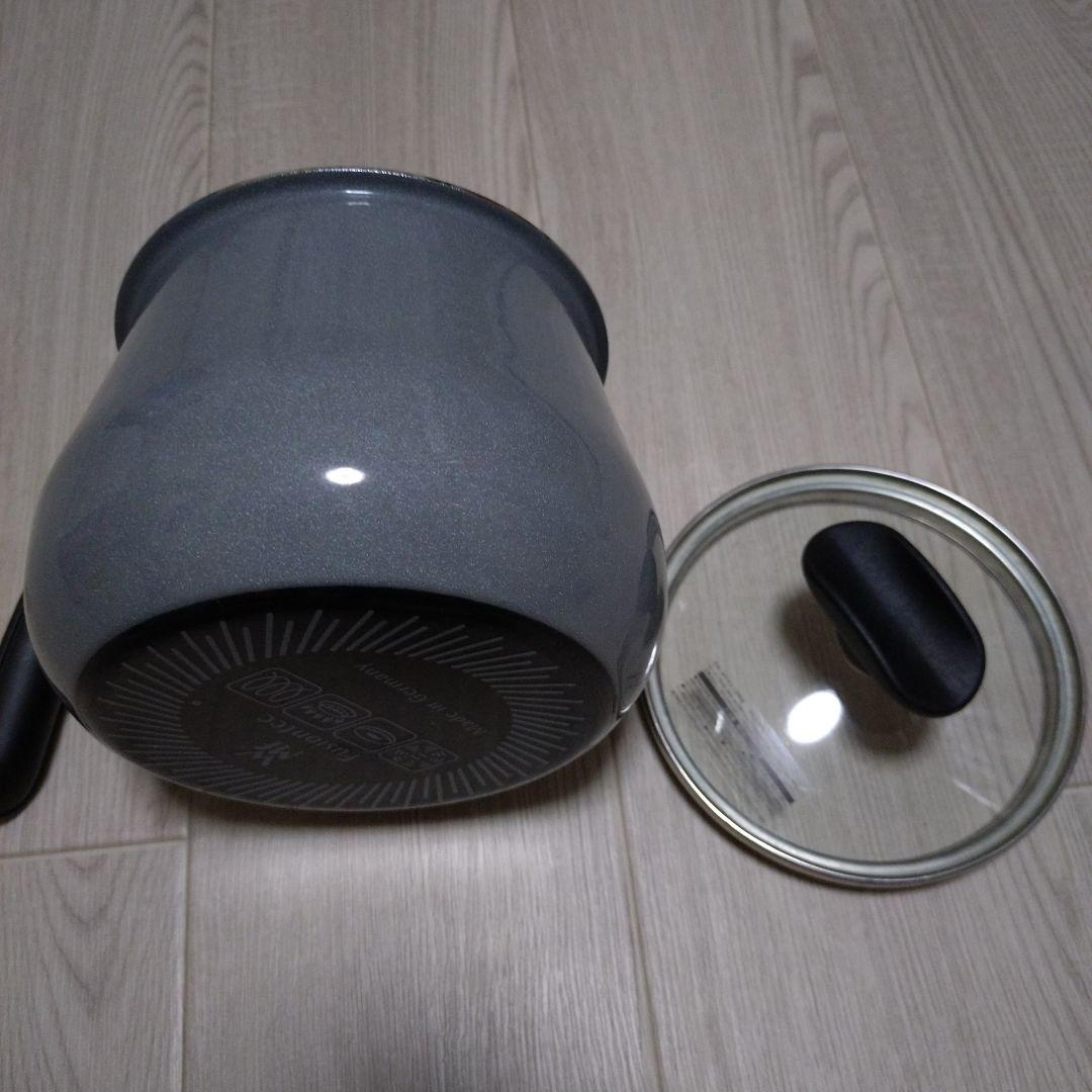 もこ　WMF フュージョンテック ミネラルマルチポット 14cmグレージュ