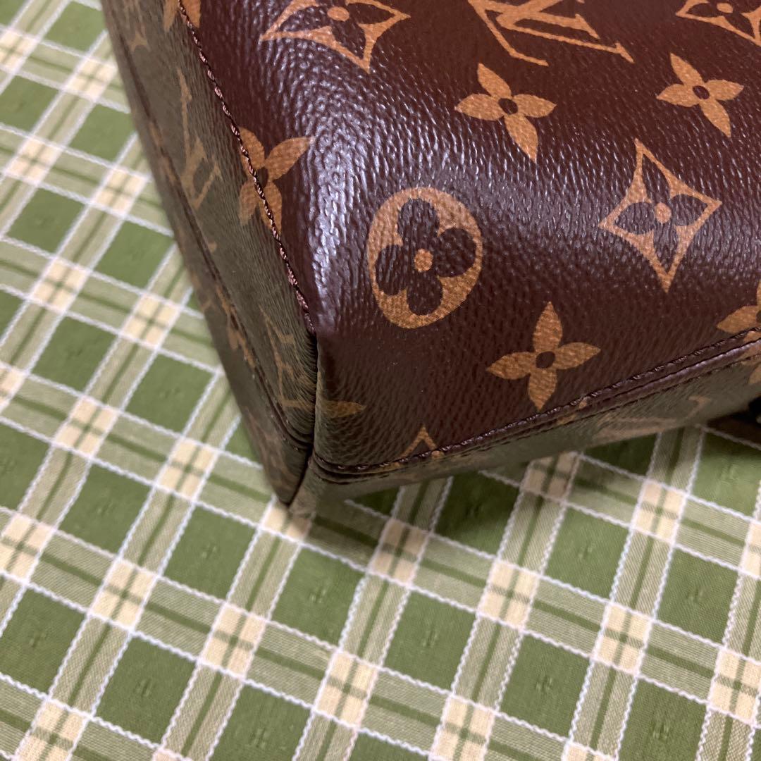 カ*シ様 ルイヴィトン マグネティックメッセンジャー M45557