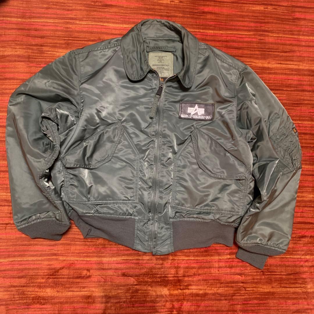 Alpha Industries MA-1 フライトジャケット
