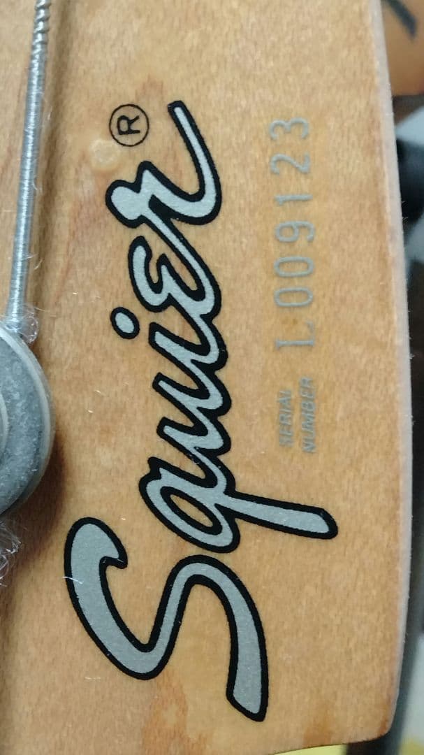 日本製 Squier by Fender プレシジョンベース