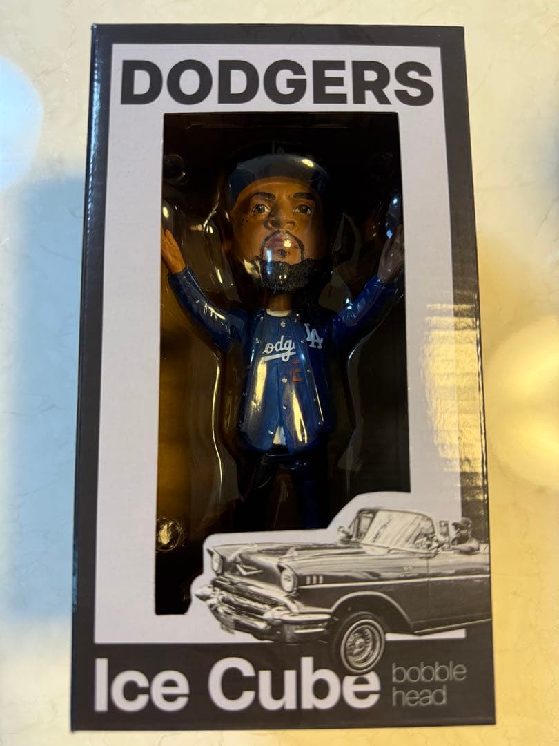 【新品未使用】アイスキューブ バブルヘッド フィギュア