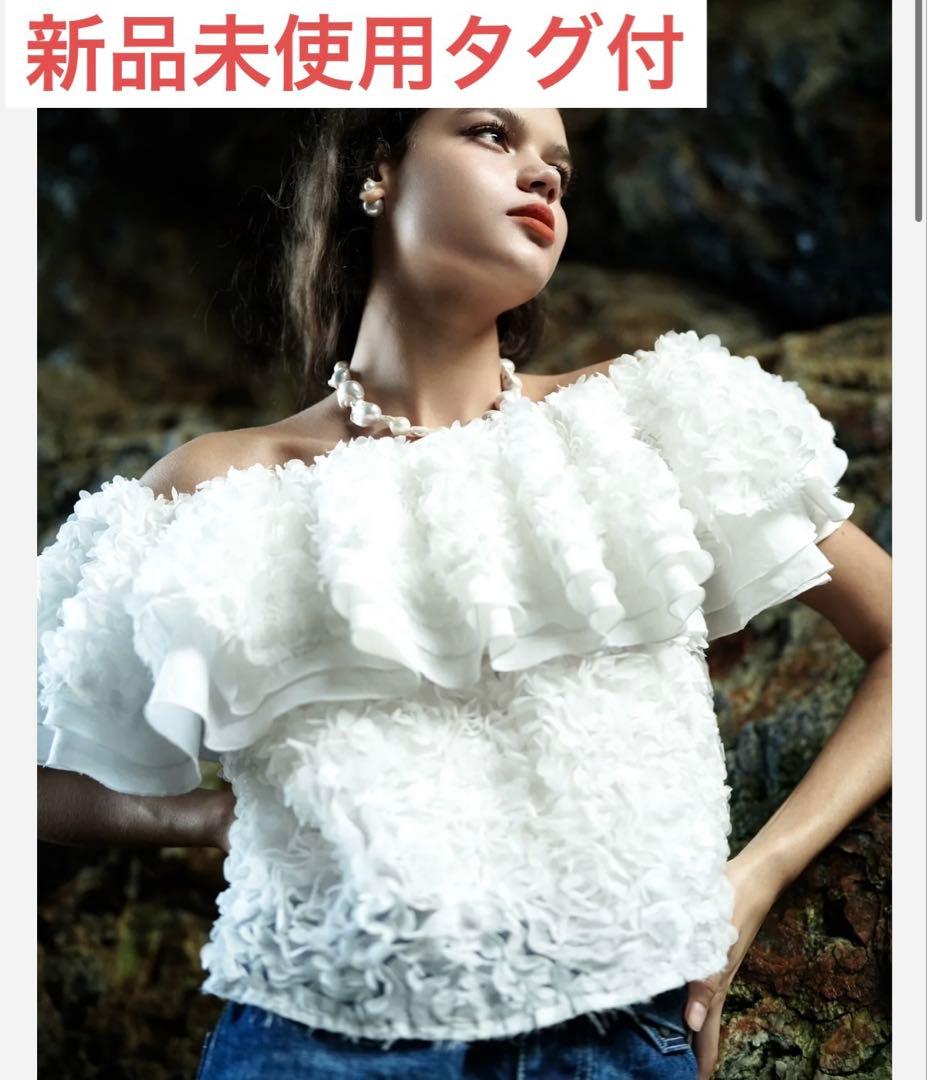 シェリエ 3D flower ruffle tops sheller