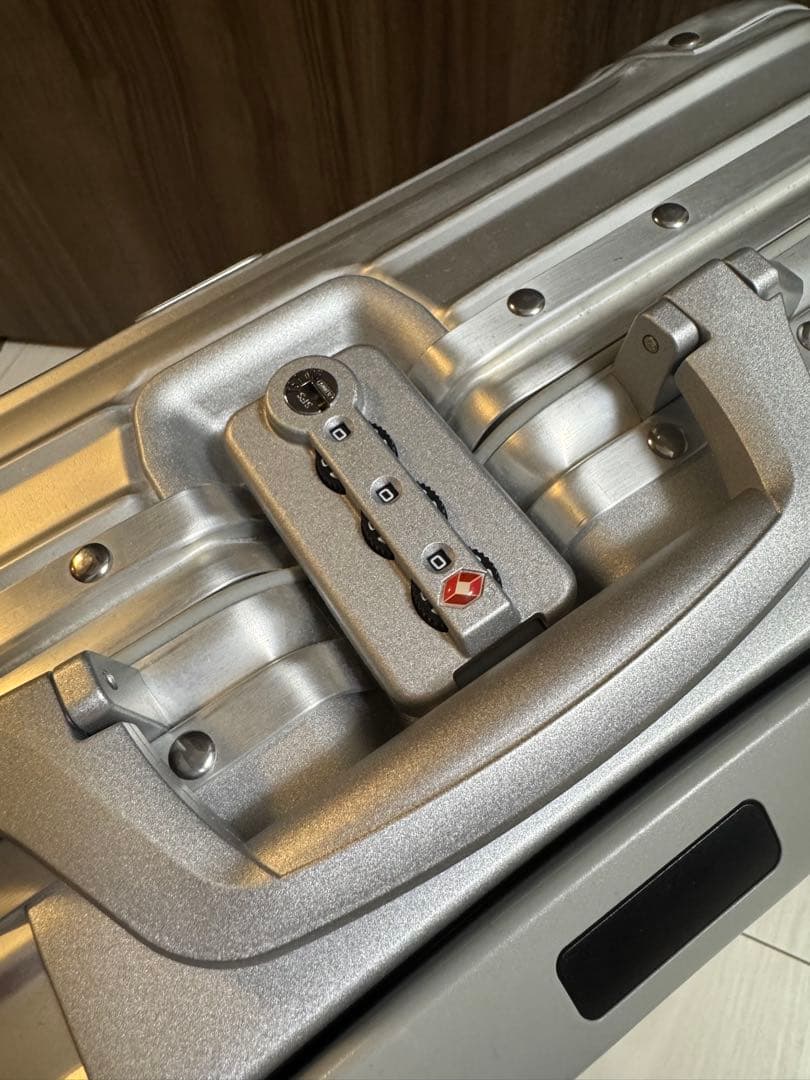 RIMOWA リモワ TOPAS トパーズ ビジネストロリー　４輪 新品未使用