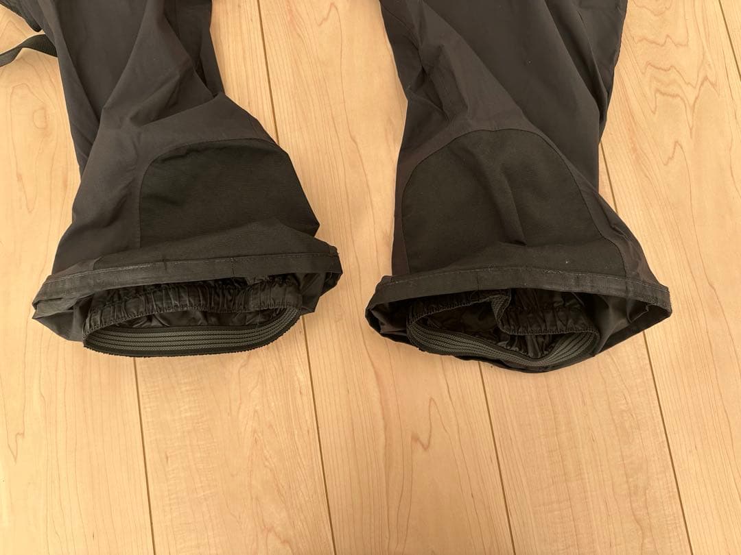 やすTHENORTHFACEDRYVENTFREEDOMBIB