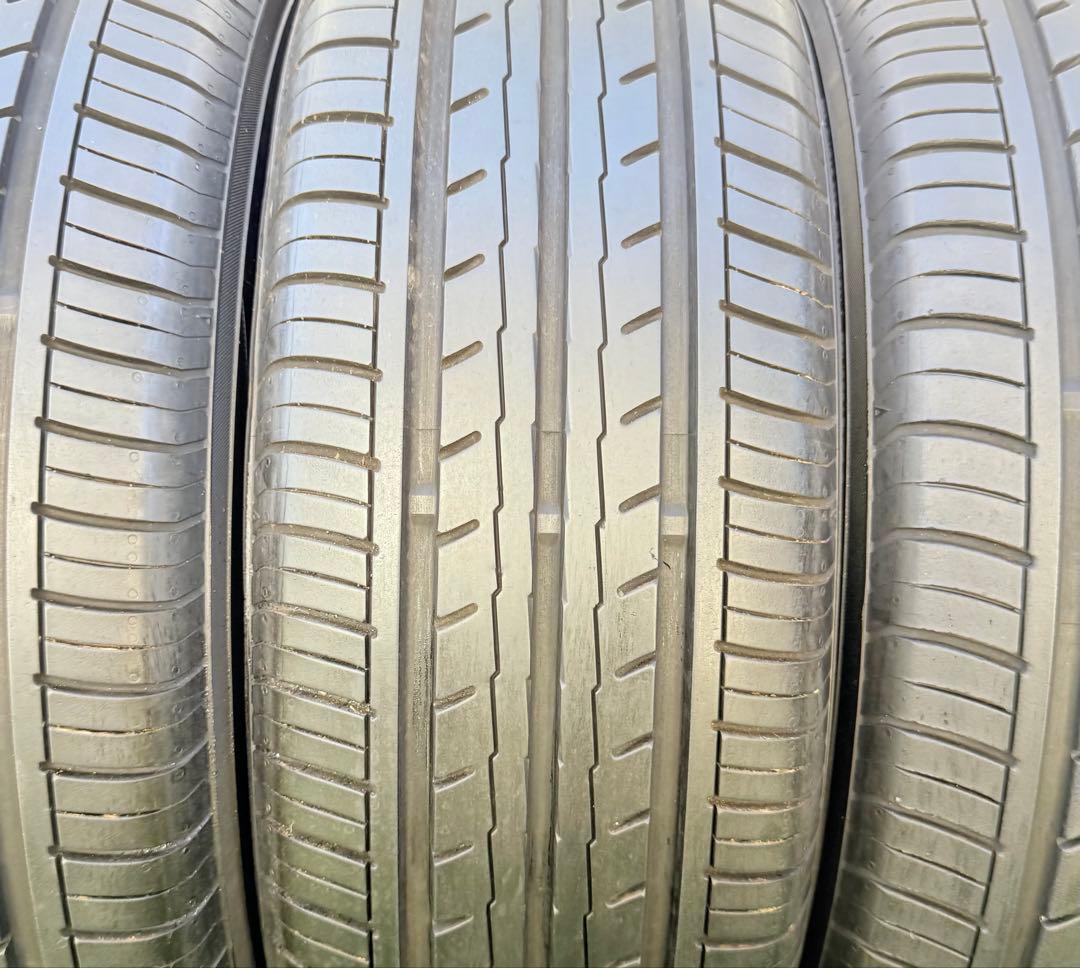 ヨコハマ ブルーアース es32．215/60R16.24年製．深山　4本セット