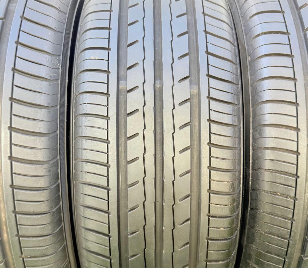 ヨコハマ ブルーアース es32．215/60R16.24年製．深山　4本セット
