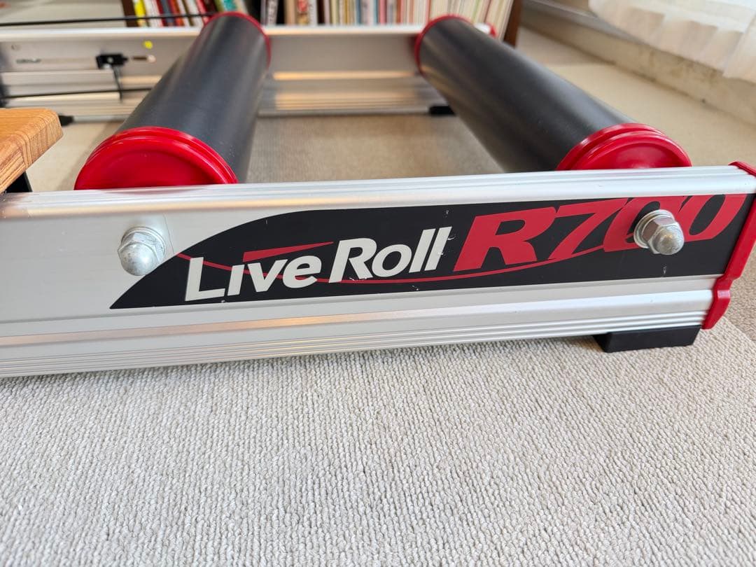 【今週末限定価格】MINOURA LiveRoll R700 3本ローラー