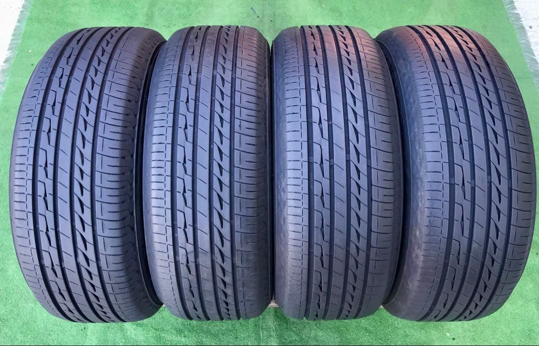 215/55 R16 BRIDGESTONE REGNOラジアルタイヤ2023年