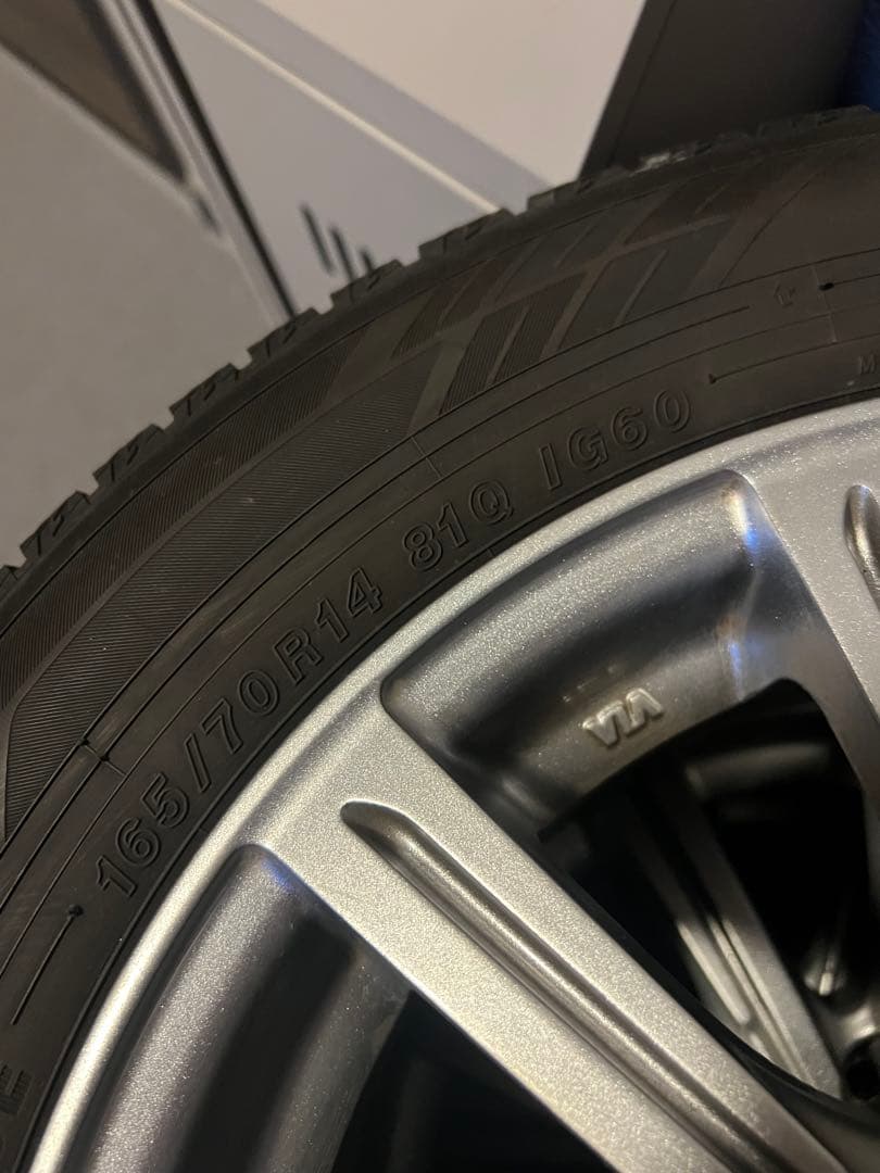 165 70 R14 スタッドレス ice GUARD iG60 ヴィッツ等
