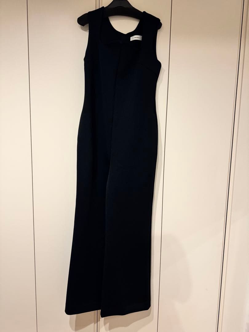 新品未使用　Sサイズ　ブラック　werthy FLY HIGH JUMPSUIT