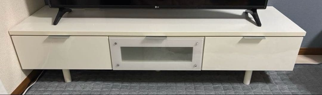 ニトリ　ローボードエトナ　白