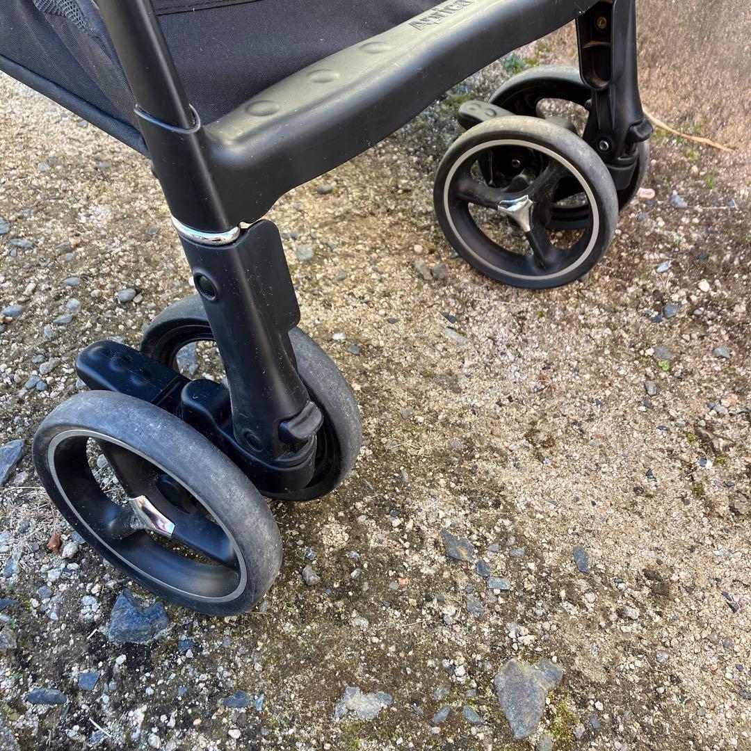 アップリカ　Ａ型ベビーカー　ラクーナビッテクッション