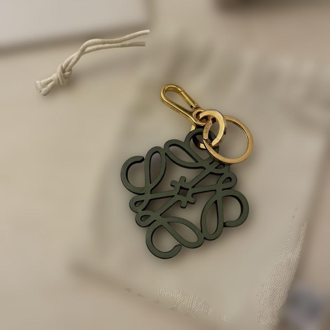 LOEWE キーチャーム キーリング