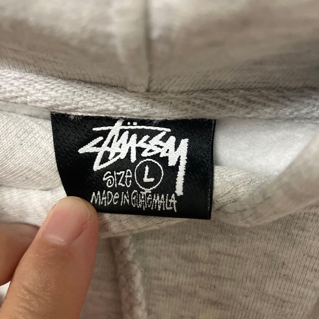 美品　ステューシー　Stussy グレー パーカー 折れ王冠ロゴ