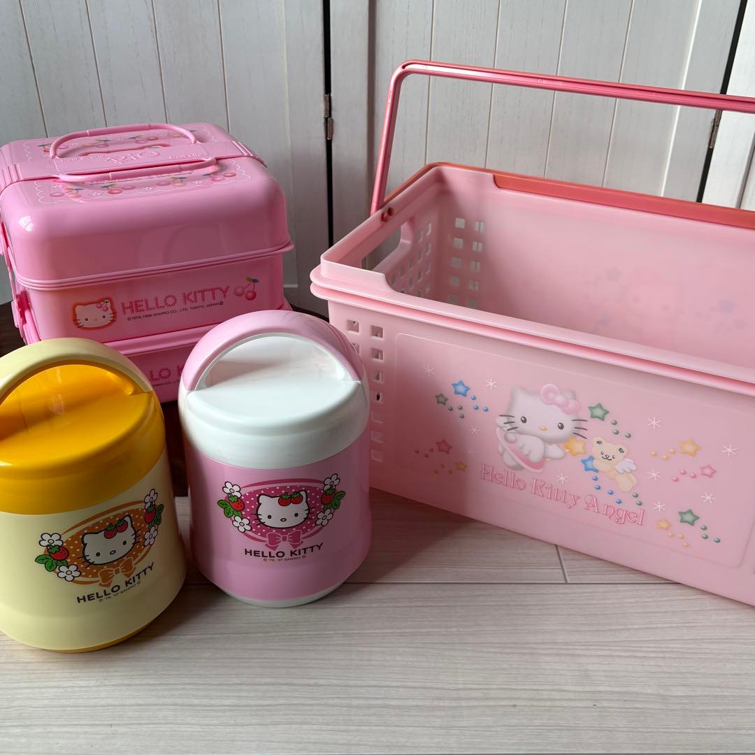 ハローキティピクニックセット　バスケットLL 重箱　ランチジャー　当時物