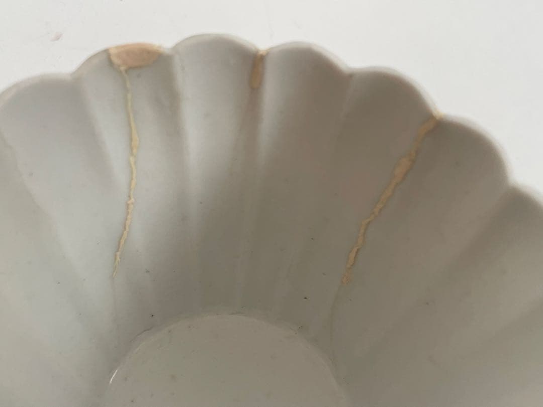 骨董　アンティーク　古伊万里　白磁　輪花　蕎麦猪口　白磁カップ