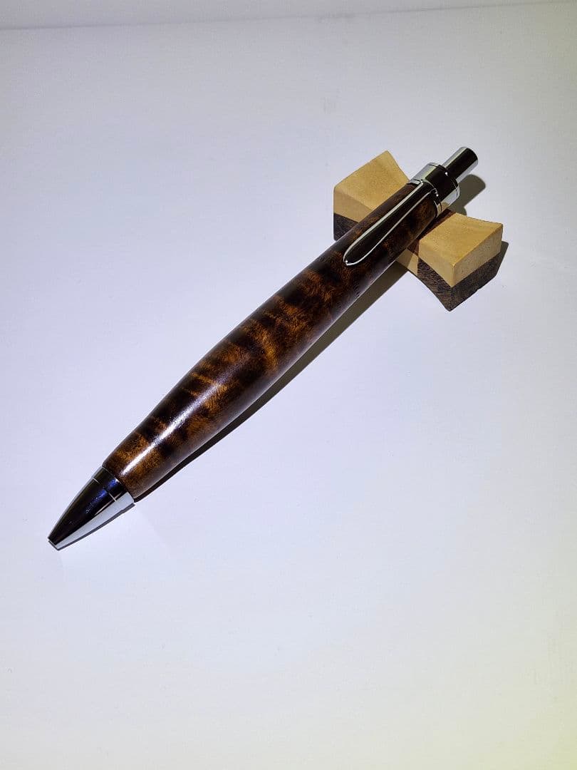 木軸ボールペン　栃