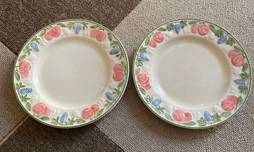 BARRATTS フルーツモチーフ陶器平皿2枚セット