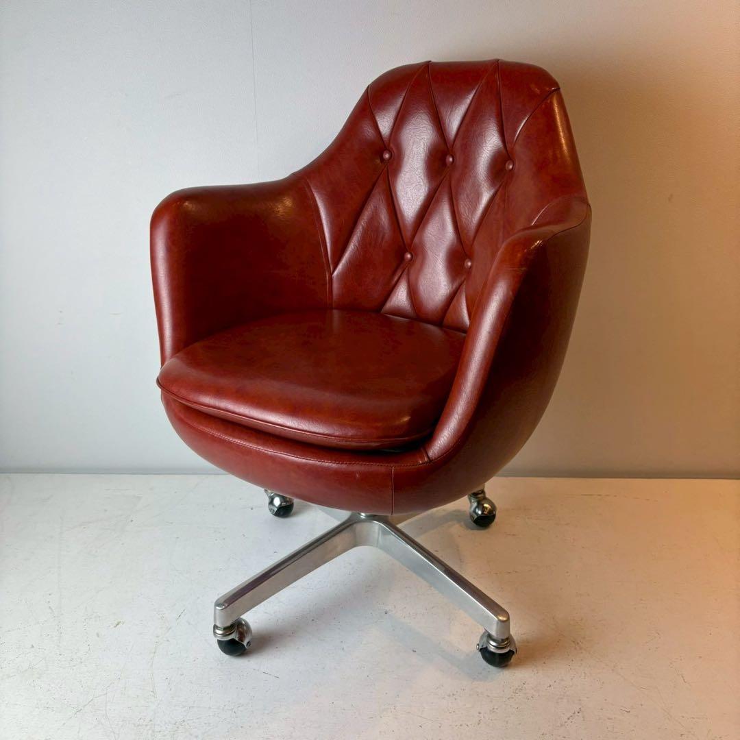 アームチェア　レザーチェア　麻雀椅子　ワークチェア　赤茶　キャスターチェア