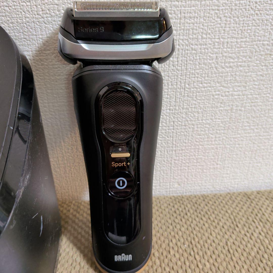 ブラウンseries9pro+(プロプラス)　シェーバー