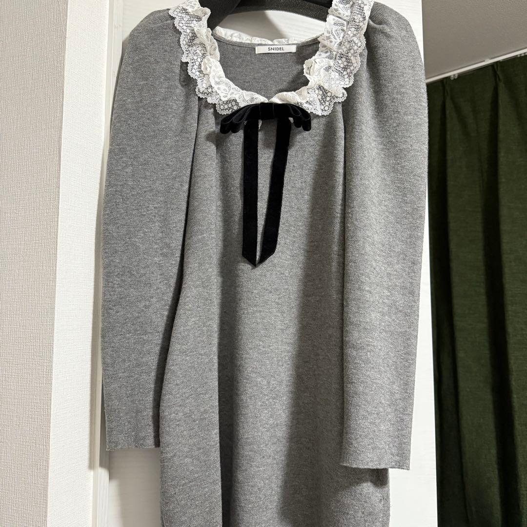 SNIDEL♡ フリルネックニットワンピース