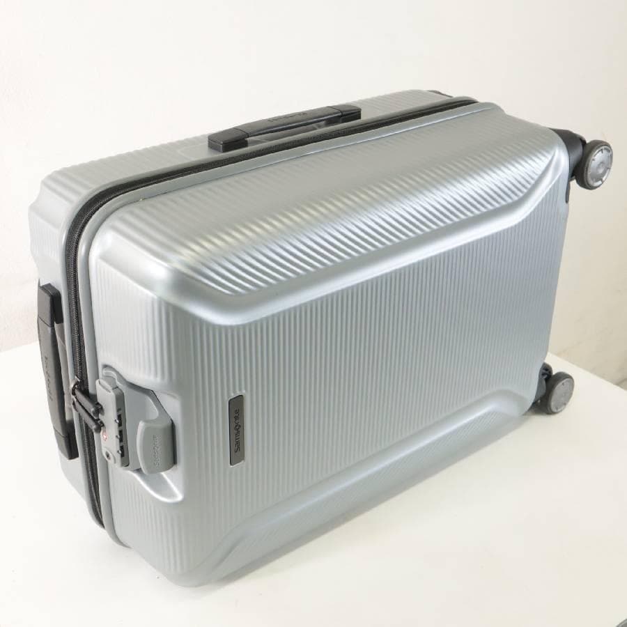 値下 展示品 サムソナイト エレメント XLT スーツケース 20インチ シルバ