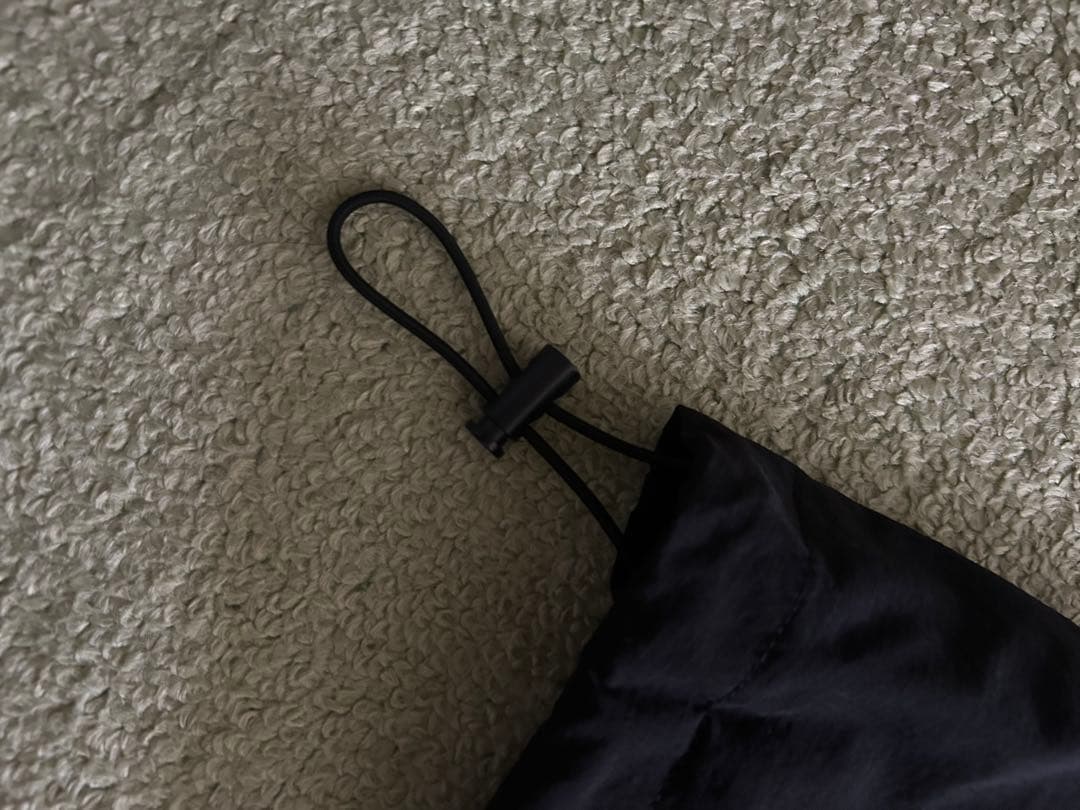 WINDANDSEA フード付き ウィンドブレーカー 黒