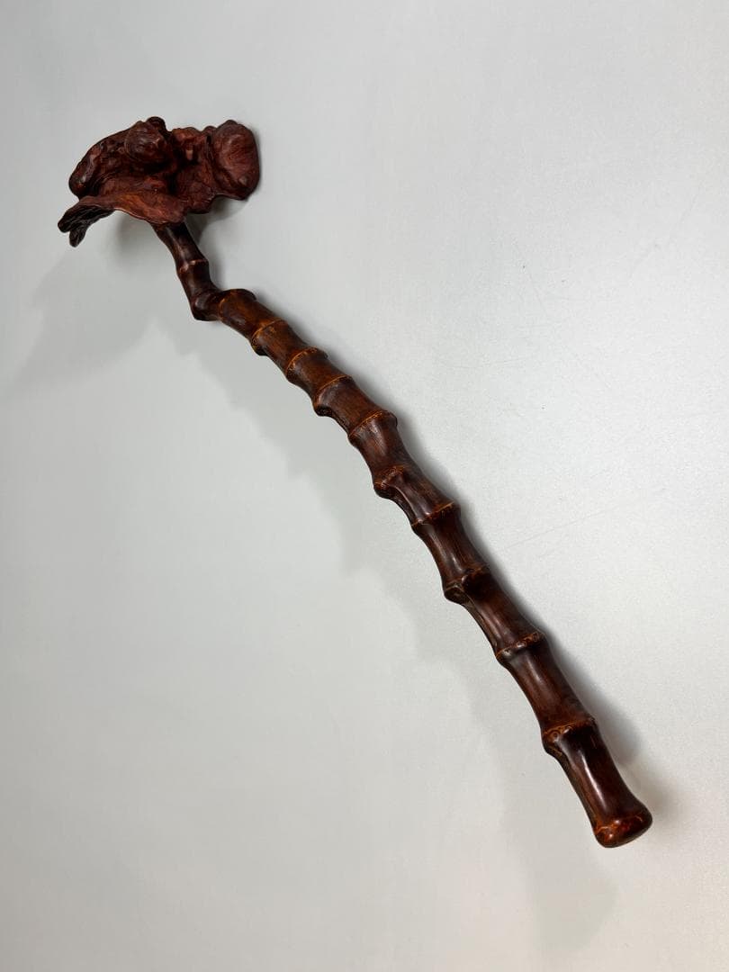 靈芝 竹雕搭天然樹瘤如意 長：47cm 古無垢材 天然木 根子彫 手彫り 置物