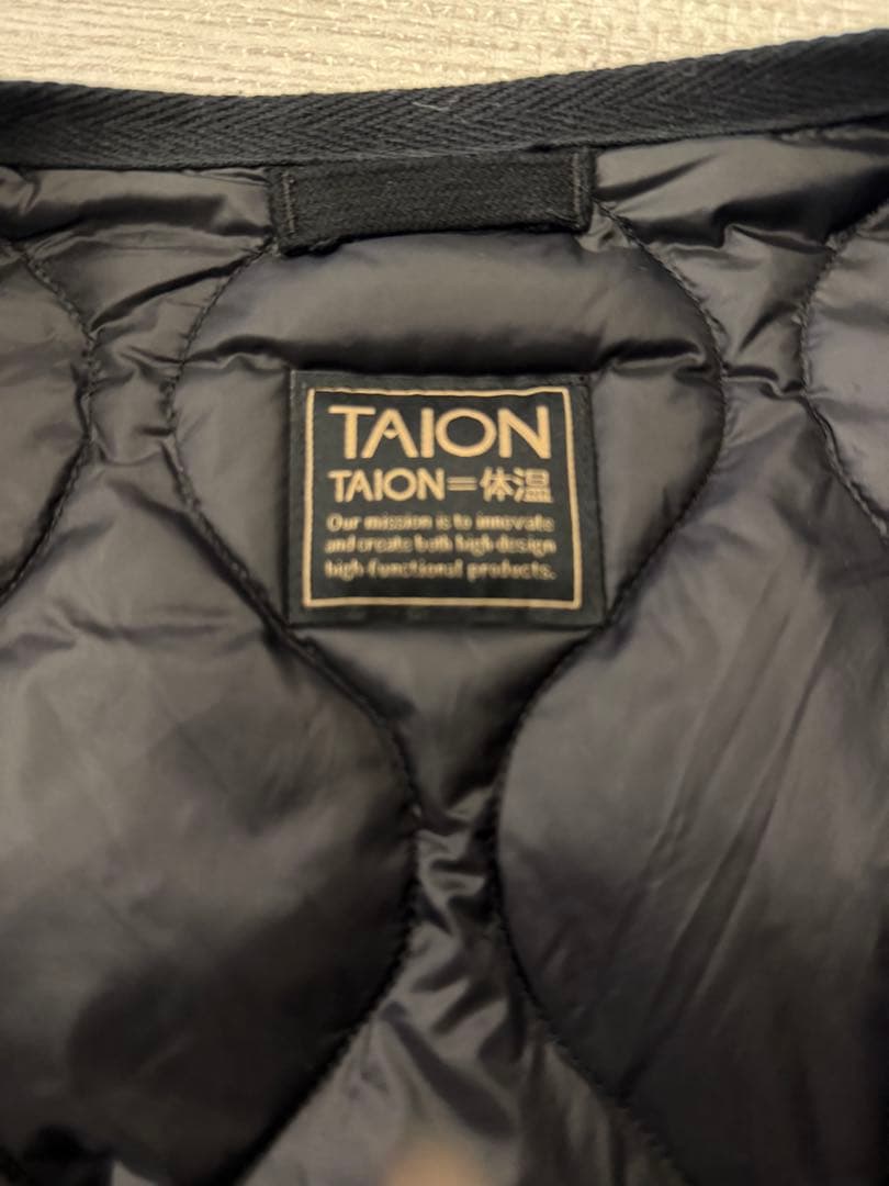 FRAMeWORK×TAION タイオン 別注フードビブス付きブルゾン　黒