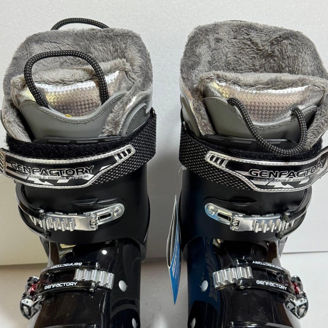 新品未使用27.5cmスキーブーツブラック 黒色初心者格安GENFACTORY