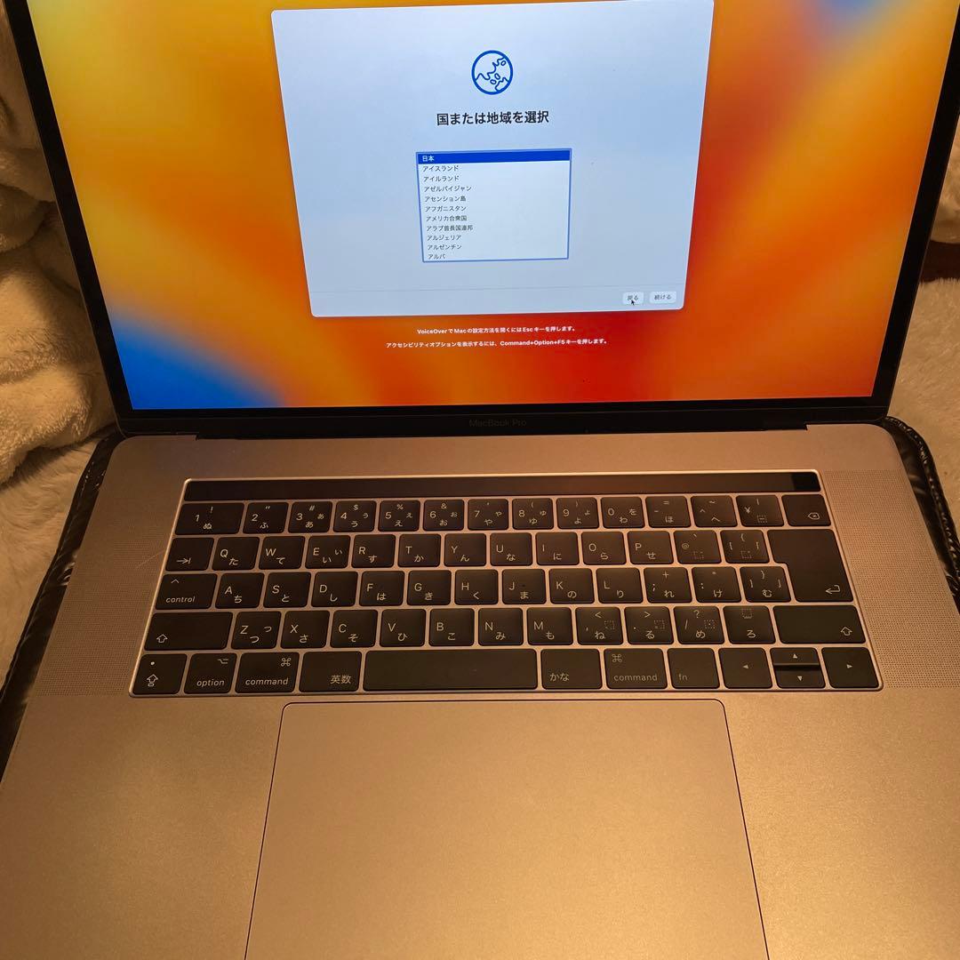 MacBook本体 Apple MacBook Pro 15inch 2017 16GB