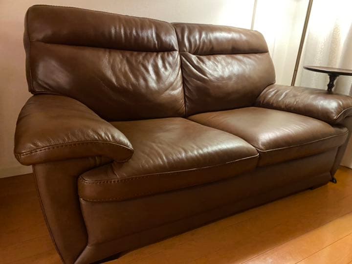 英国風本革ブラウンカラーソファ2-3人掛用
