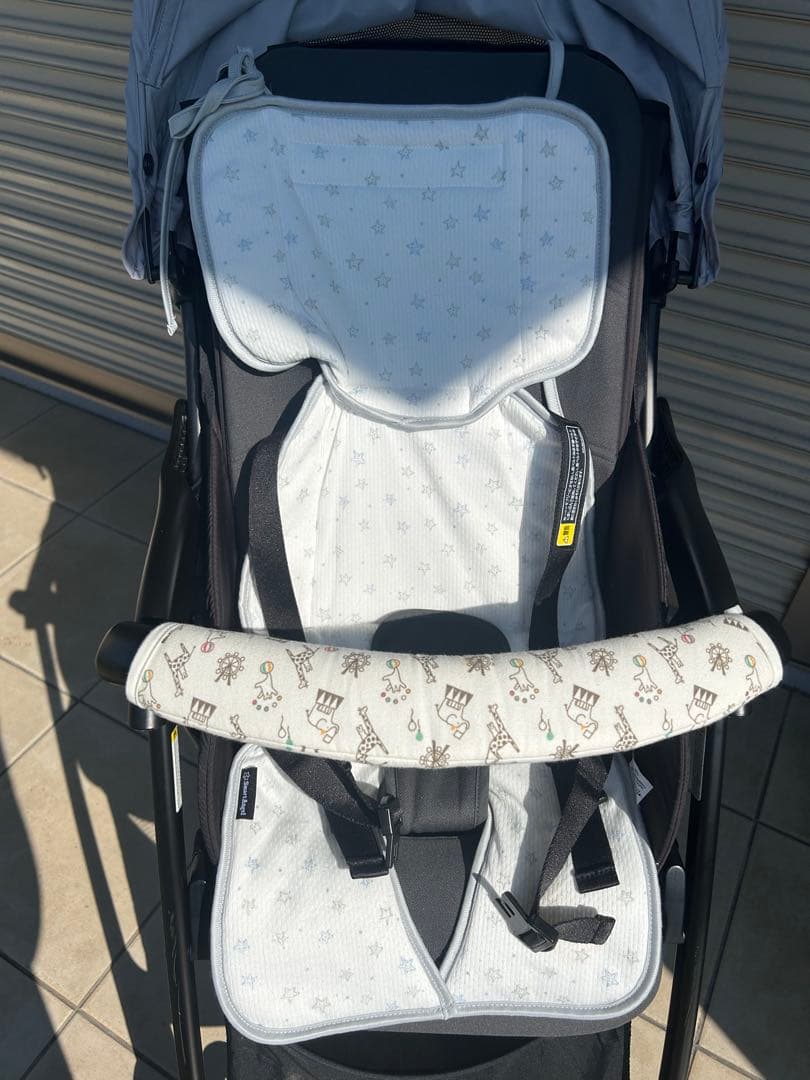 Aprica マジカルエアーAH　B型ベビーカー　グレー